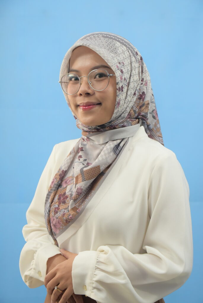 Staff Pengajar DSC 8654 685x1024